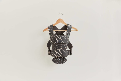 BABYBJÖRN Baby Carrier MINI Cotton, Anthracite/Landscape Print 0-12m